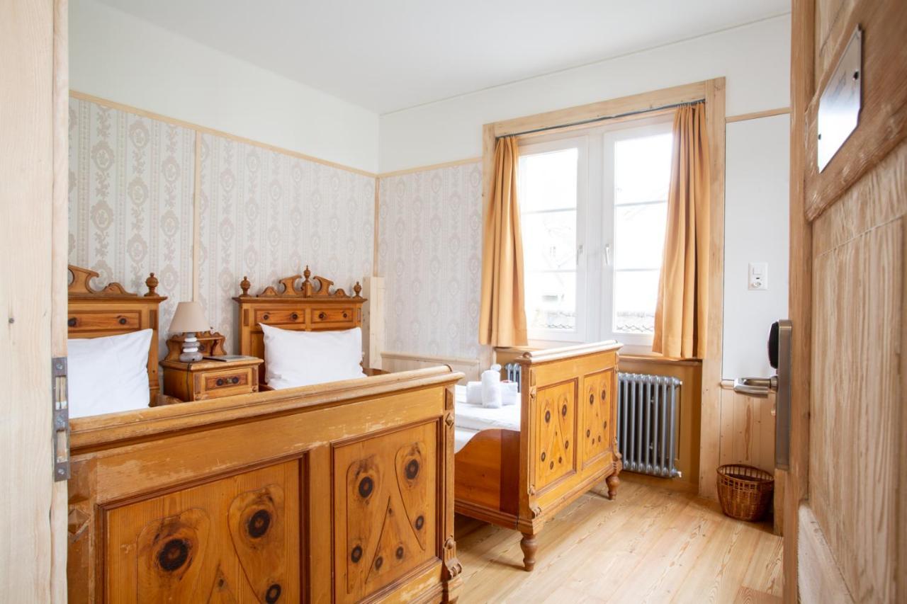 Zunfthaus Zur Rebleuten Кур Екстериор снимка