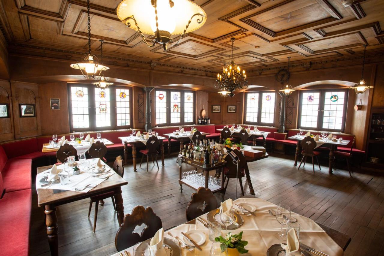 Zunfthaus Zur Rebleuten Кур Екстериор снимка