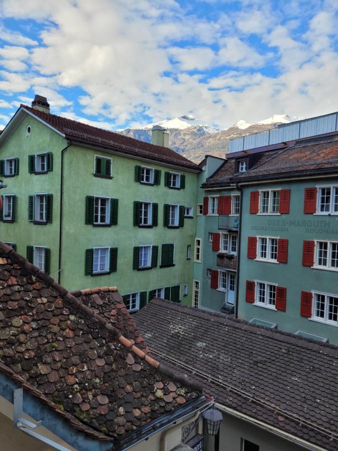Zunfthaus Zur Rebleuten Кур Екстериор снимка