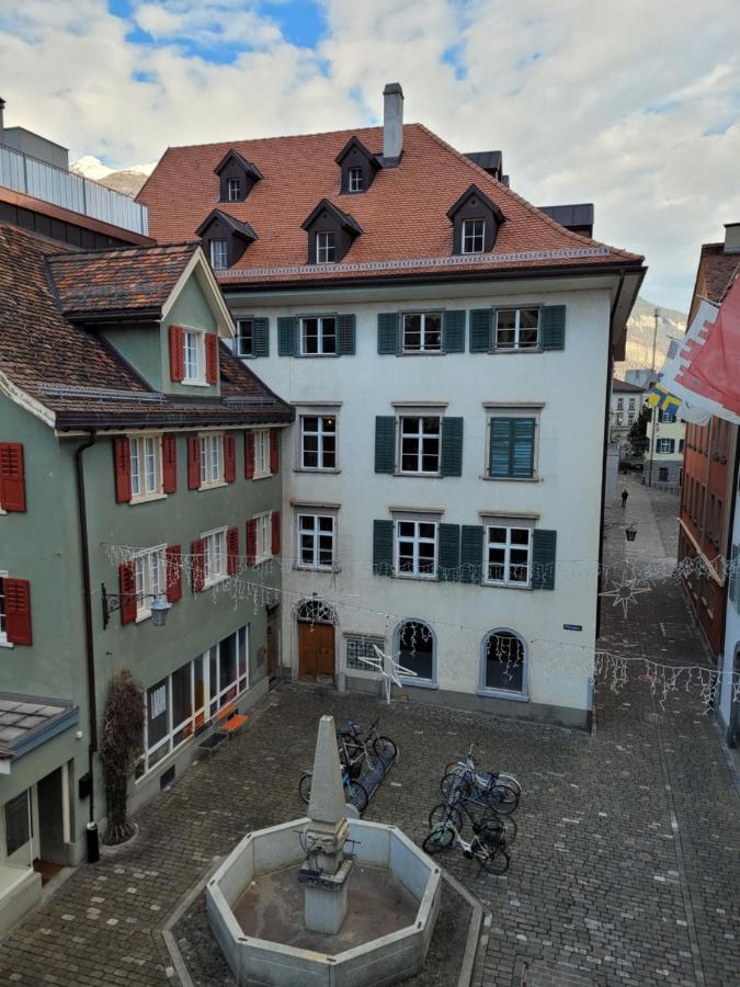 Zunfthaus Zur Rebleuten Кур Екстериор снимка