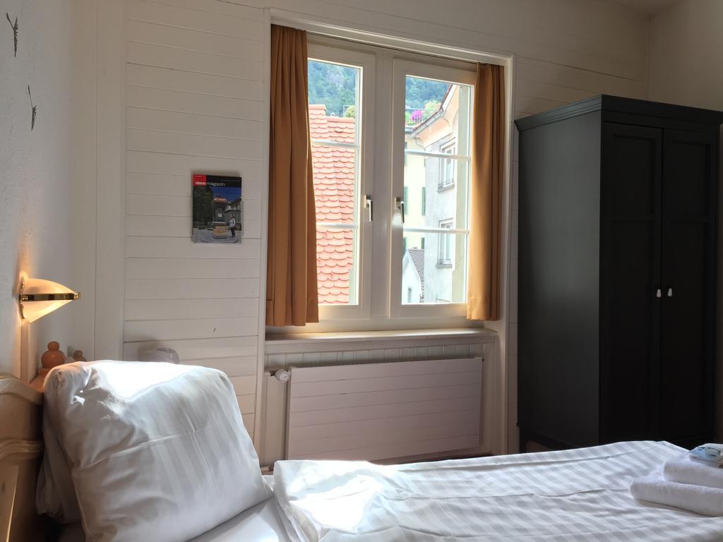Zunfthaus Zur Rebleuten Кур Екстериор снимка